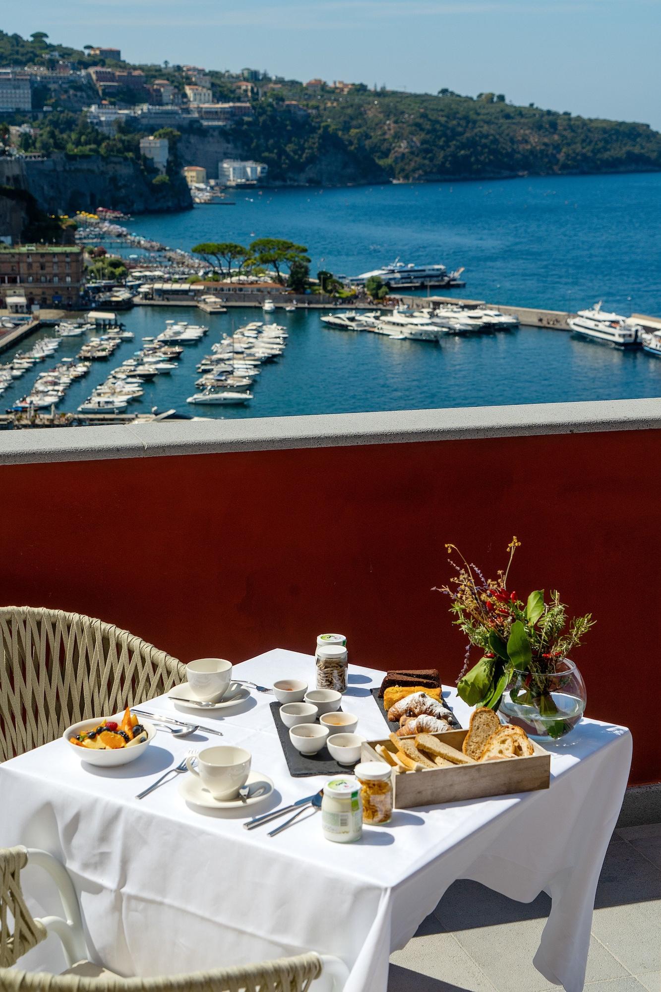 Hotel Lorelei Londres Сорренто Экстерьер фото